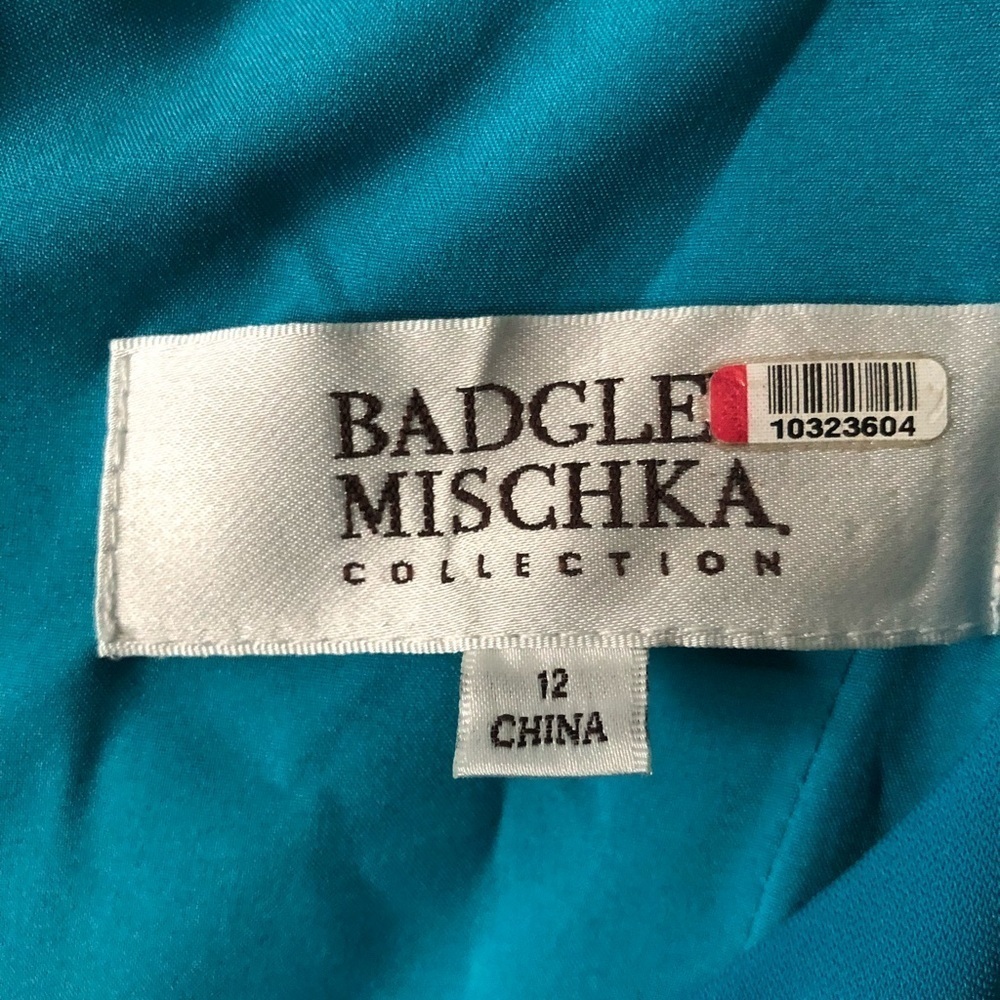 🇺🇸Badgley Mishka Teal Odessa Crossover Gown - Picture 6 of 7